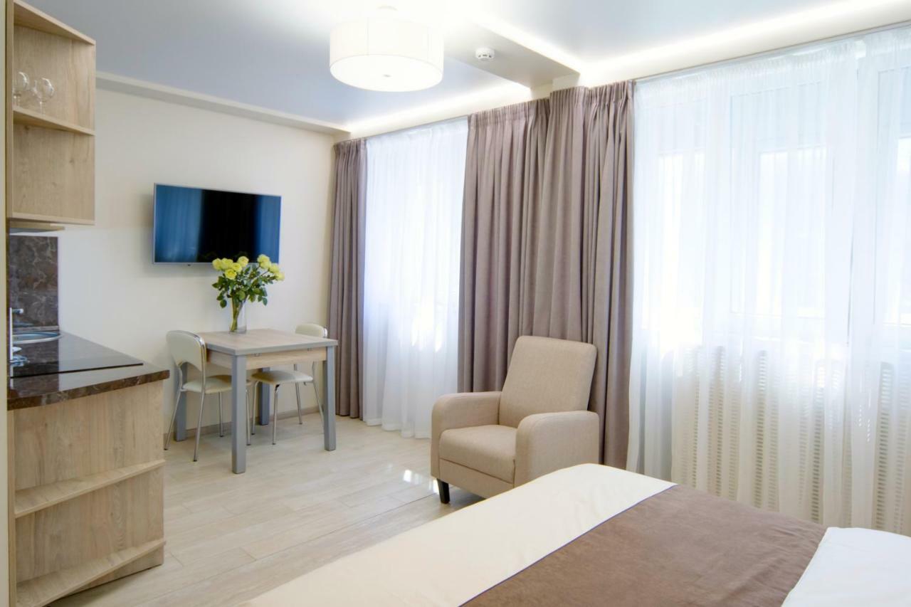 Arena Summit Apart Hotel Киев Екстериор снимка